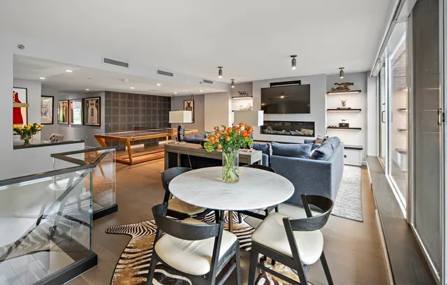 $5,950,000 | 975 Memorial Drive, Unit 211, Cambridge, MA 02138