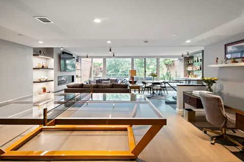 $5,950,000 | 975 Memorial Drive, Unit 211, Cambridge, MA 02138