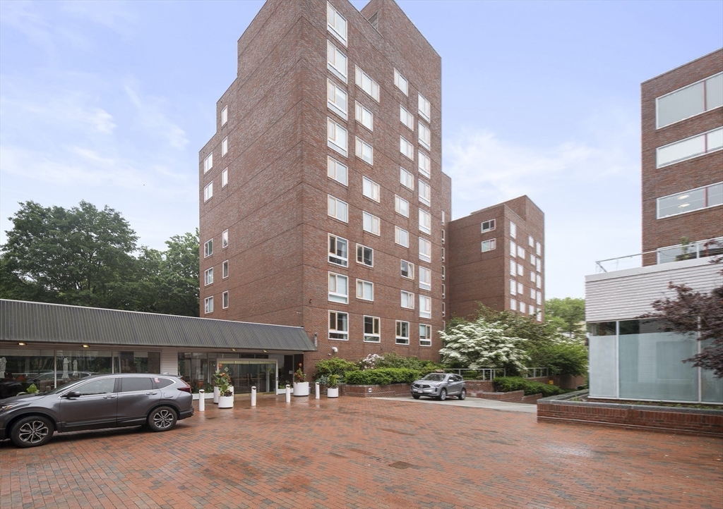 975 Memorial Drive, Unit 211 Cambridge, MA 02138 - Photo 27 of 28