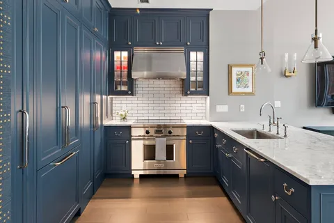 $5,950,000 | 975 Memorial Drive, Unit 211, Cambridge, MA 02138