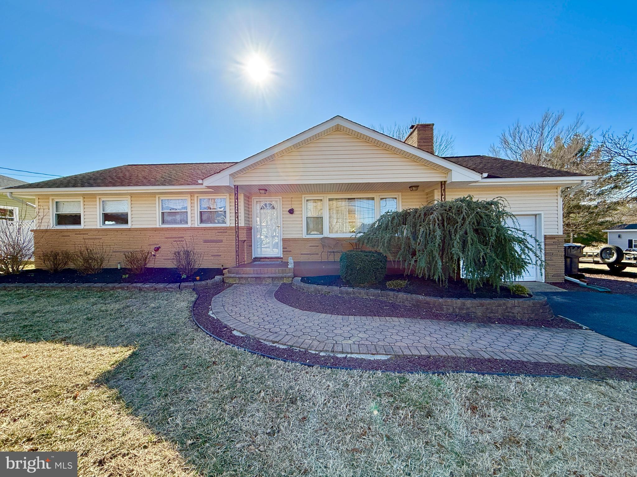 556 Kings Highway Mickleton, NJ 08056 - Photo 1 of 29 a front view of a house with garden
