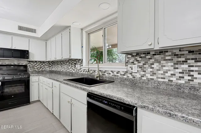 $297,500 | 5129 Temple Court, El Paso, TX 79924