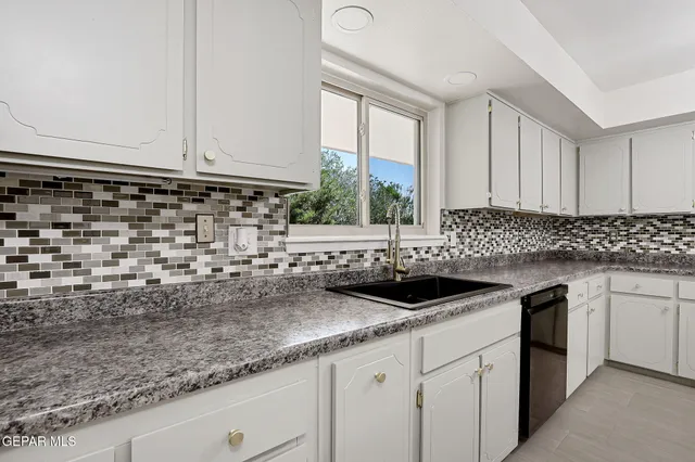 $297,500 | 5129 Temple Court, El Paso, TX 79924