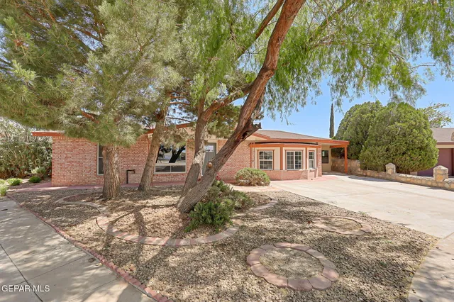 $297,500 | 5129 Temple Court, El Paso, TX 79924