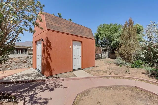 $297,500 | 5129 Temple Court, El Paso, TX 79924