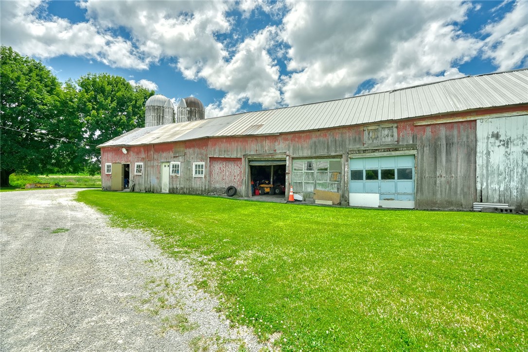 2720 Arbor Road Ontario, NY 14519 - Photo 5 of 50