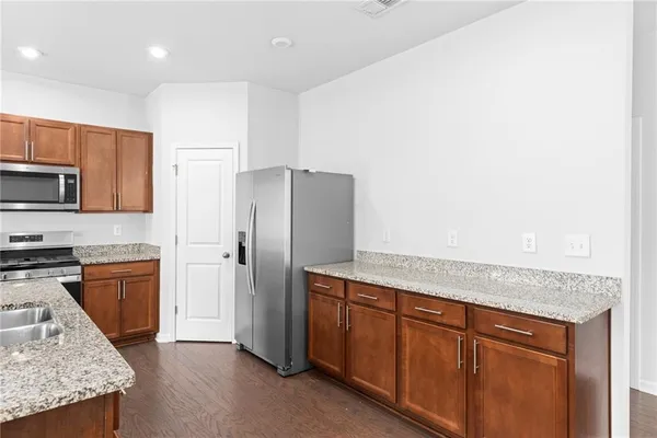 $2,350 | 360 Paulownia Circle, McDonough, GA 30253