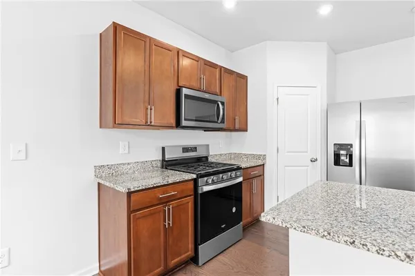 $2,350 | 360 Paulownia Circle, McDonough, GA 30253