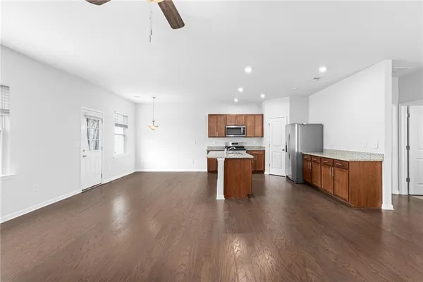 $2,350 | 360 Paulownia Circle, McDonough, GA 30253