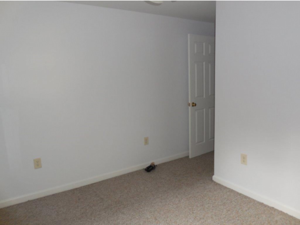 34 Ridgeway Avenue Sanford, ME 04073 - Photo 9 of 25 Gallery Image 9
