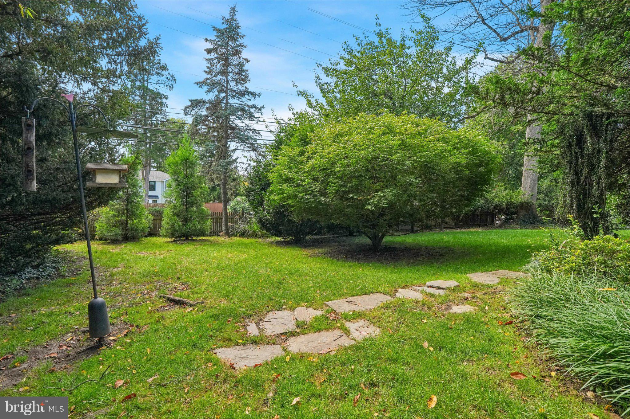 430 Mcclenaghan Mill Road Wynnewood, PA 19096 - Photo 5 of 35 Front lawn leading to porch