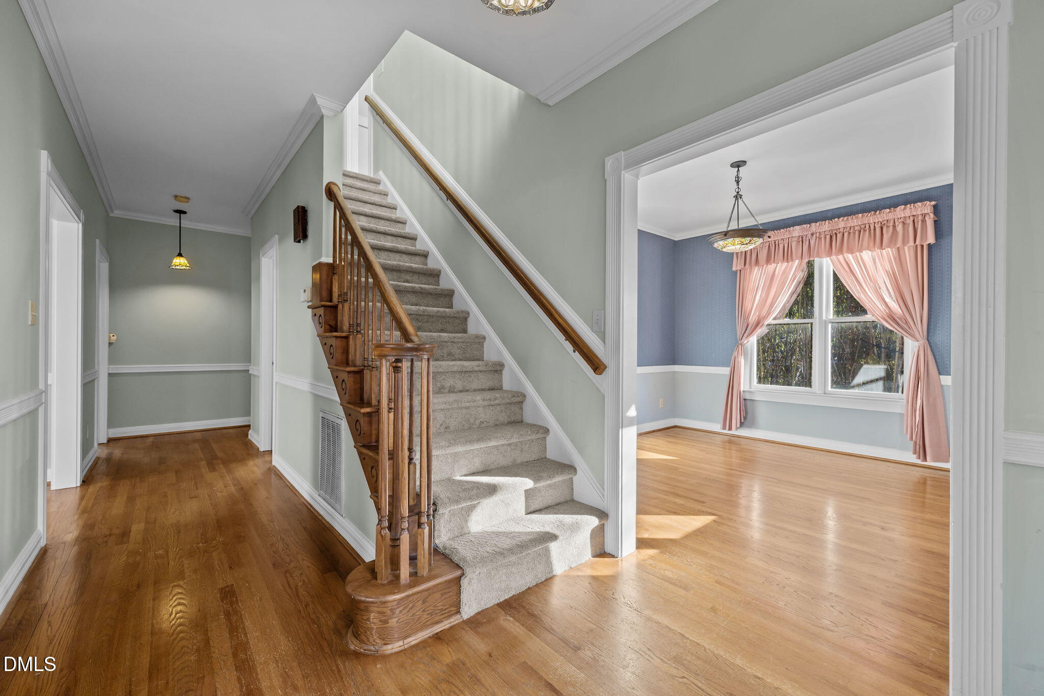 617 Polk Street Raleigh, NC 27604 - Photo 5 of 47 5-web-or-mls-IMG_0584