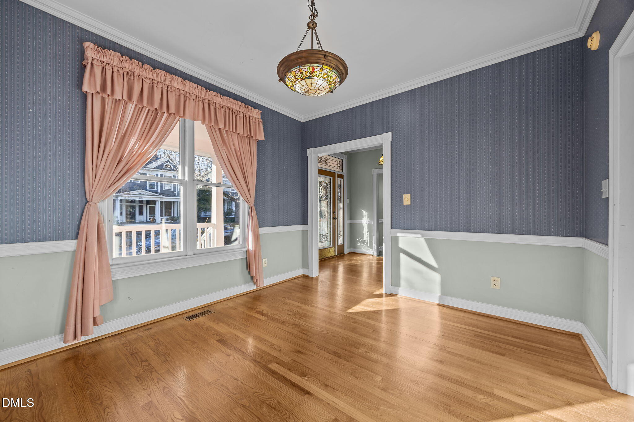 617 Polk Street Raleigh, NC 27604 - Photo 7 of 47 7-web-or-mls-IMG_0590