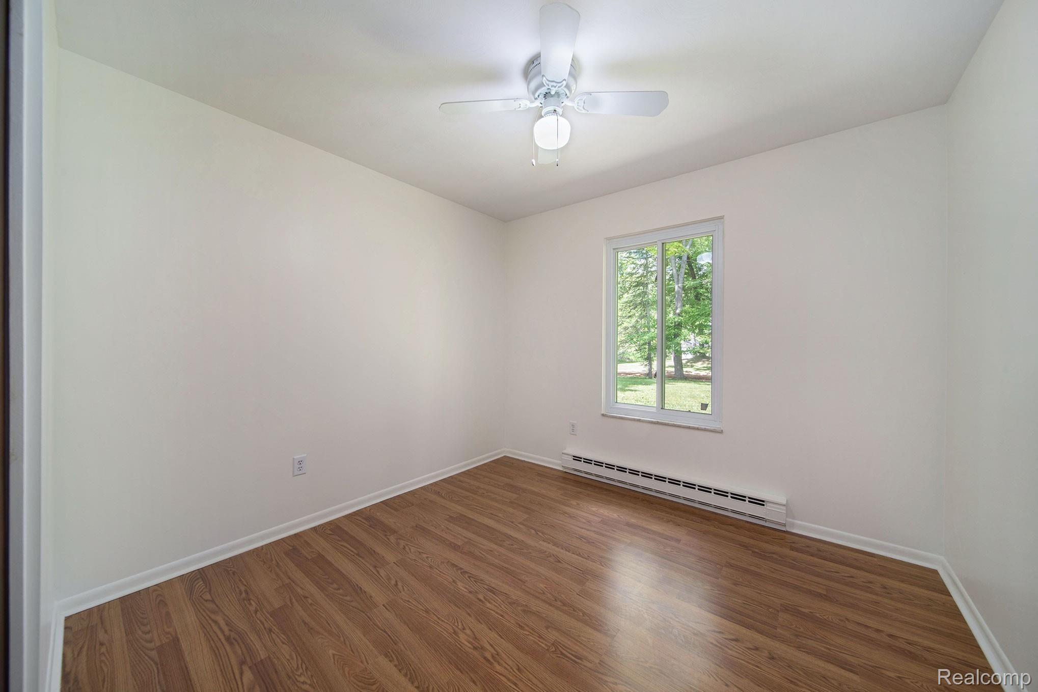 3677 Gregory Road Gregory, MI 48137 - Photo 8 of 23 3677-Gregory_8.jpg