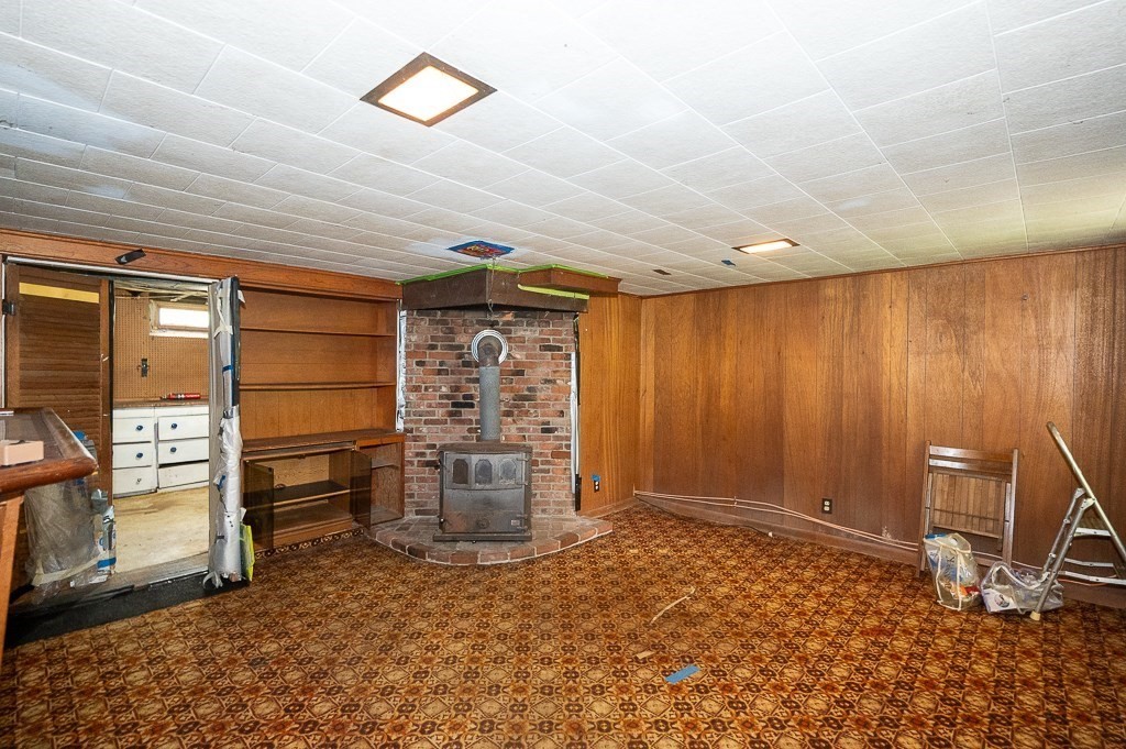 22 Comins Road Oxford, MA 01537 - Photo 28 of 42
