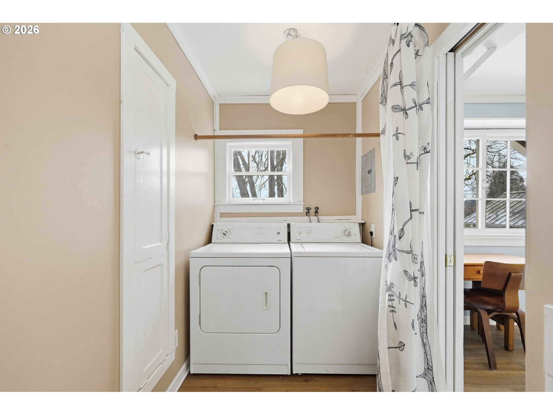 835 Ash Avenue Cottage Grove, OR 97424 - Photo 23 of 47 Laundry