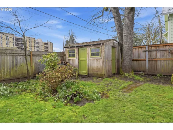 $542,000 | 835 Ash Avenue, Cottage Grove, OR 97424