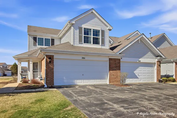 $249,900 | 201 Macintosh Avenue, Woodstock, IL 60098