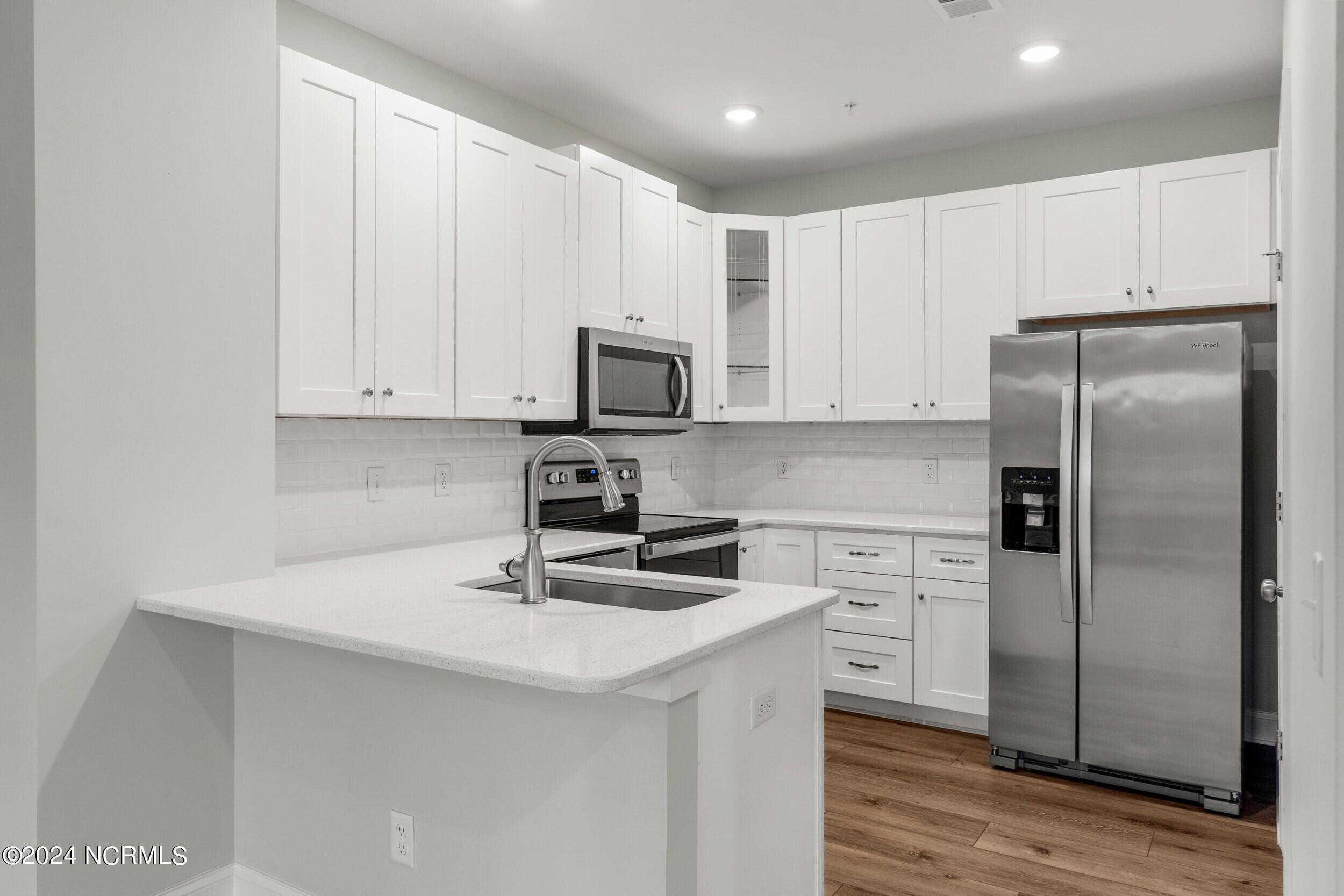4203 River Road, Unit 201 Wilmington, NC 28412 - Photo 13 of 38 13_4203riverrd_201_00012