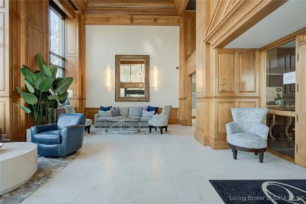 $625,000 | 1 Riverpointe Plaza, Unit 1112, Jeffersonville, IN 47130