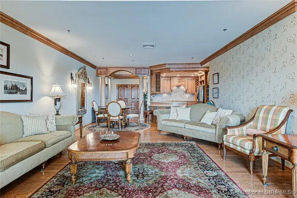 $625,000 | 1 Riverpointe Plaza, Unit 1112, Jeffersonville, IN 47130