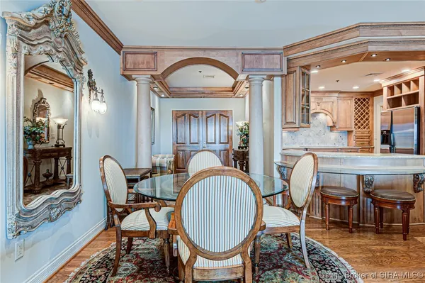 $625,000 | 1 Riverpointe Plaza, Unit 1112, Jeffersonville, IN 47130