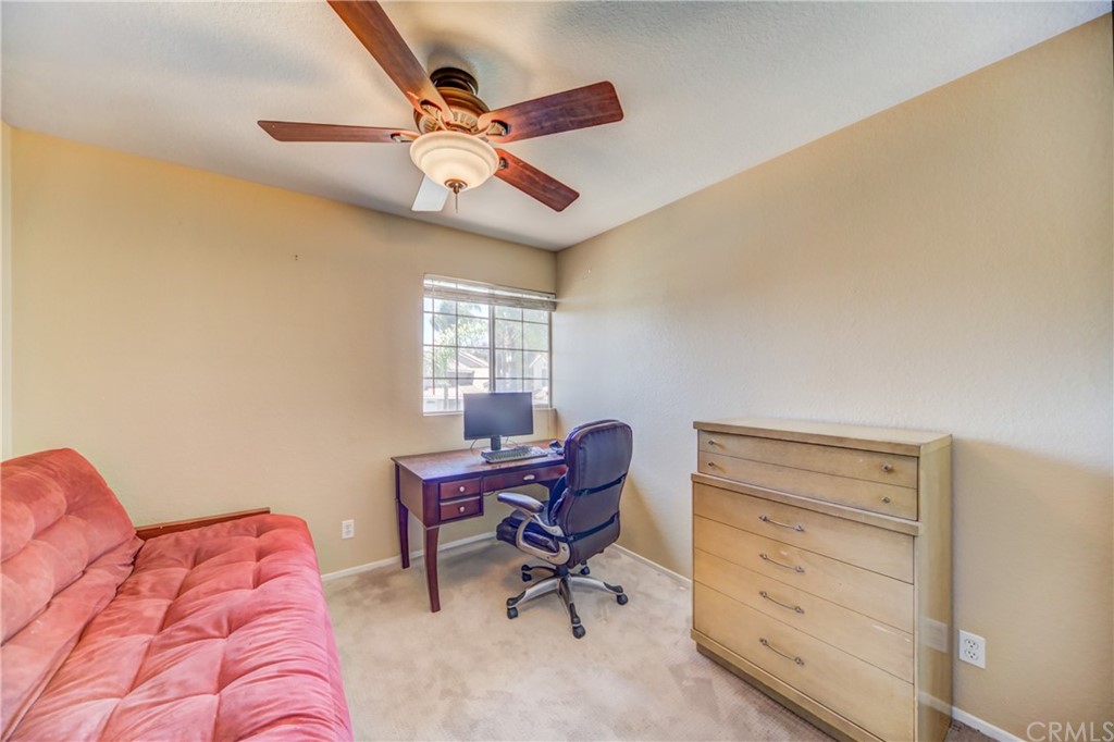 30219 Corte Cantera Temecula, CA 92591 - Photo 19 of 33 a workspace with a window