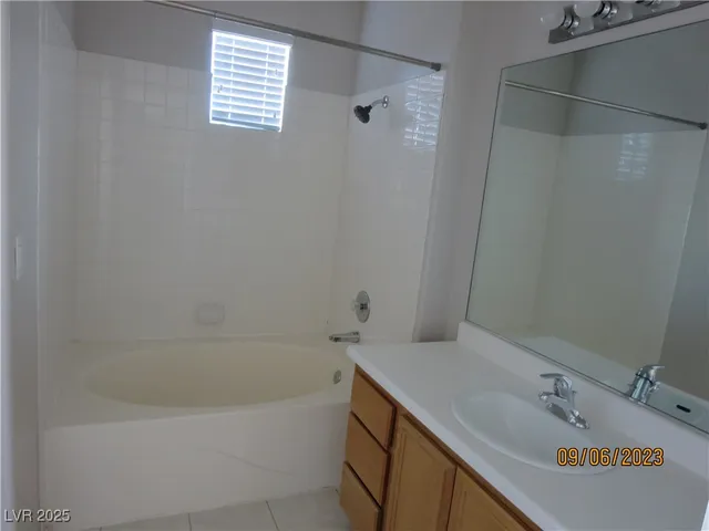 $1,800 | 989 Veranda View Avenue, Las Vegas, NV 89123