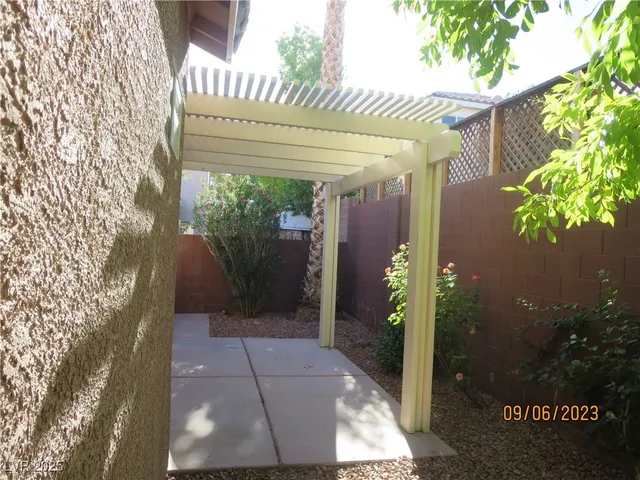$1,800 | 989 Veranda View Avenue, Las Vegas, NV 89123