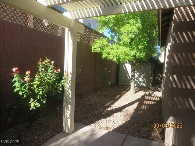 $1,800 | 989 Veranda View Avenue, Las Vegas, NV 89123