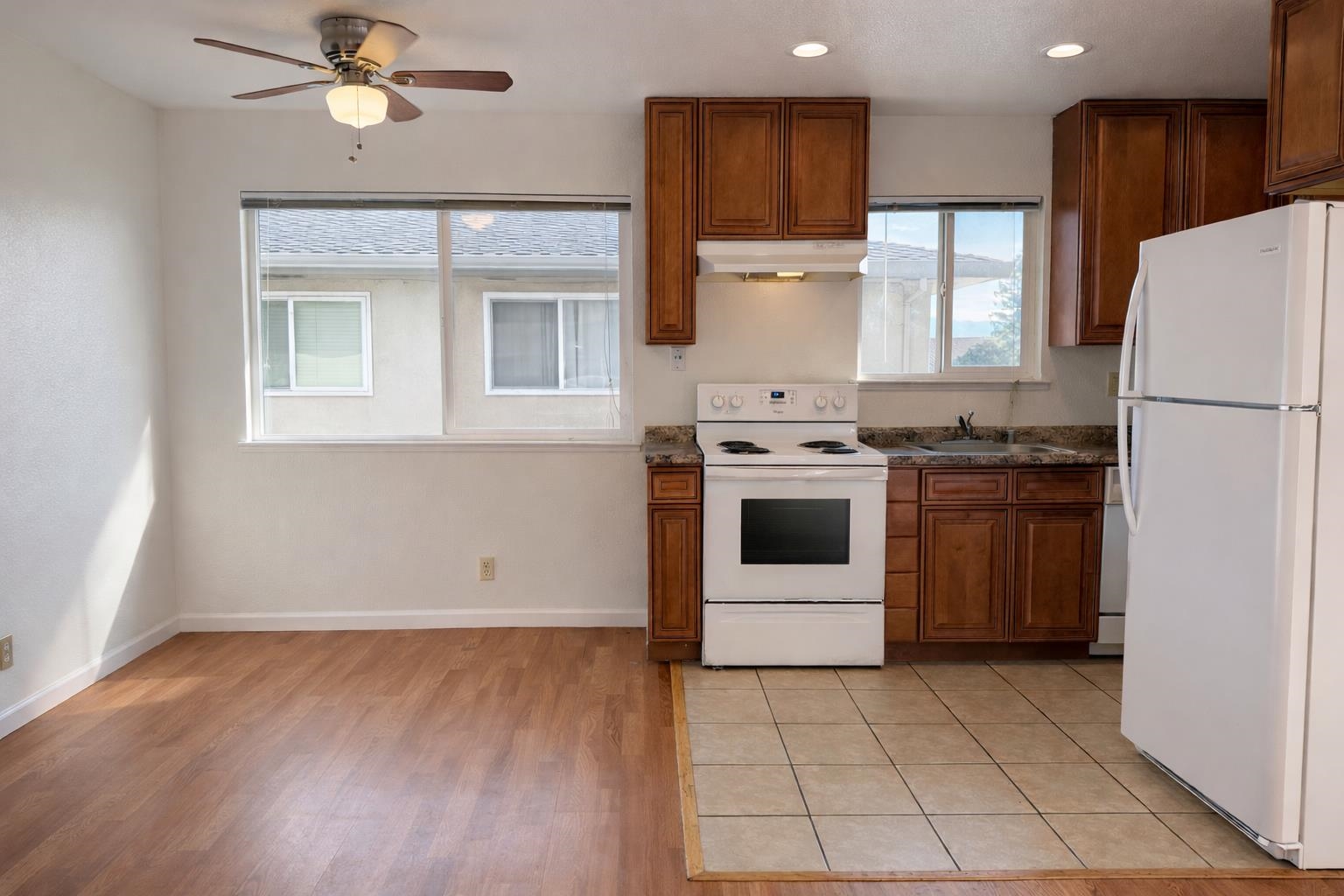 34749 Alvarado-Niles Road, Unit 4 Union City, CA 94587 - Photo 4 of 12