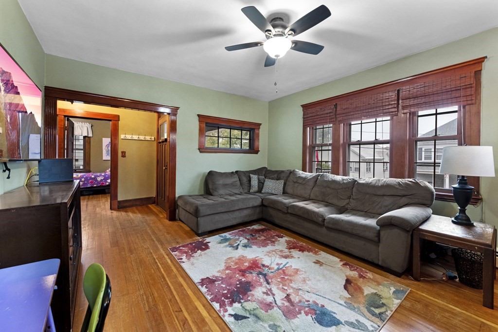 4 Evans Road Peabody, MA 01960 - Photo 7 of 26 Gallery Image 7