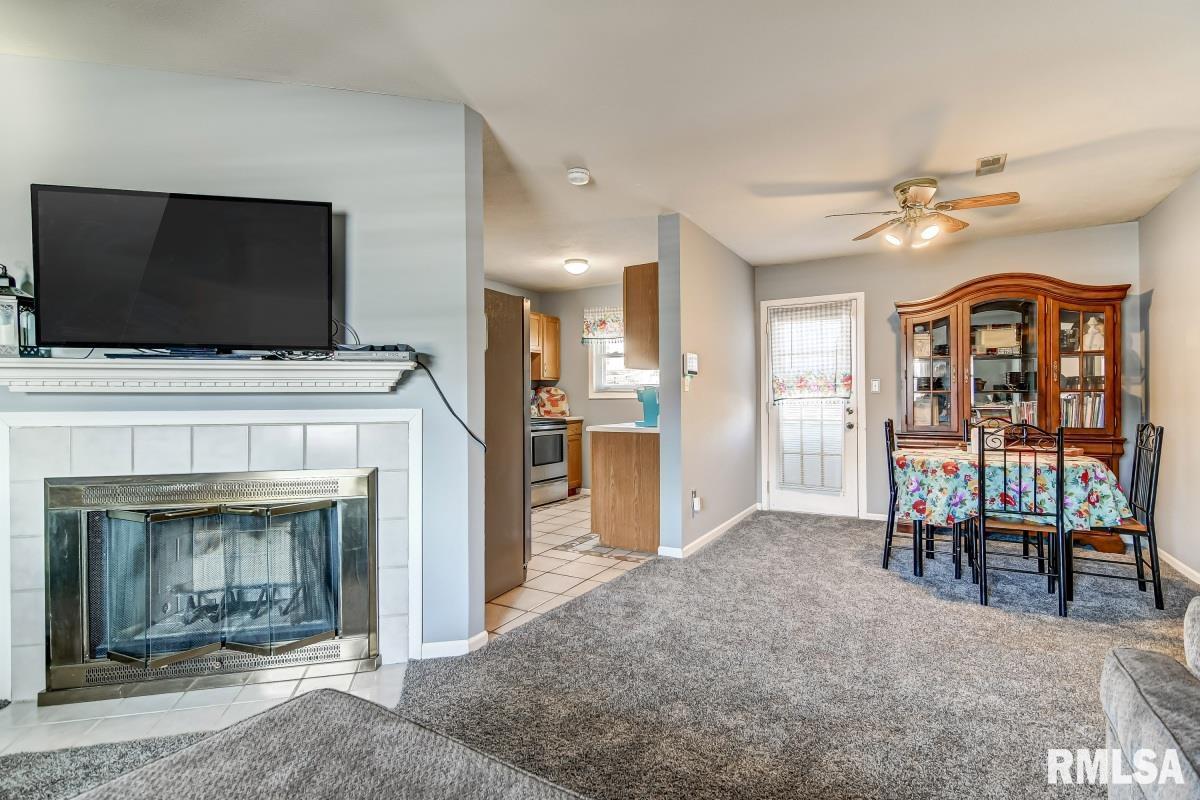 2440 Basil Drive Springfield, IL 62707 - Photo 6 of 29