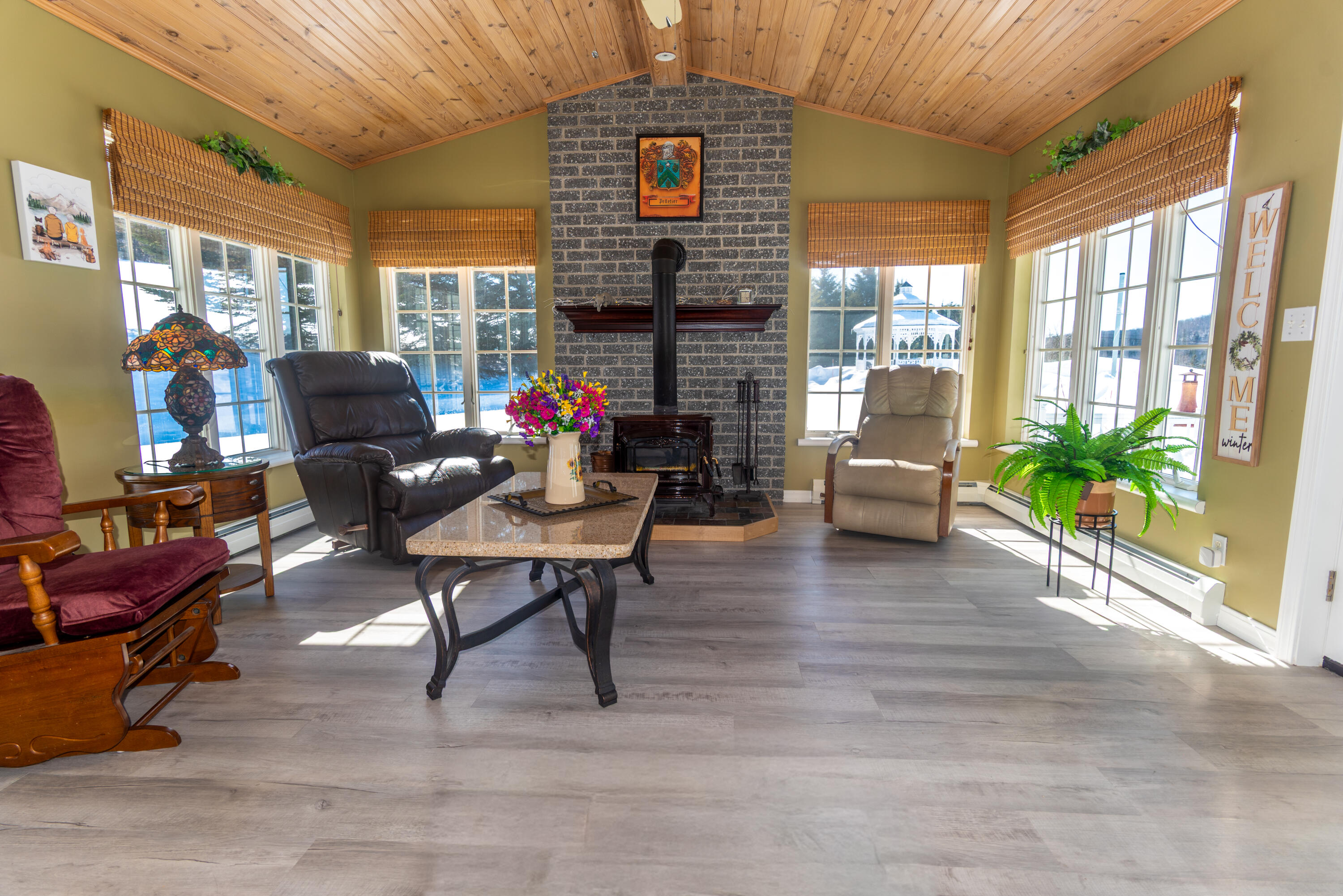 222 Gagnon Road Madawaska, ME 04756 - Photo 25 of 58 Sunroom