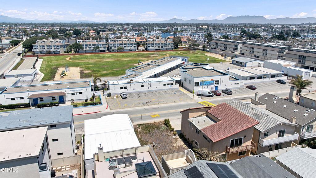 4049 Sunset Lane Oxnard, CA 93035 - Photo 8 of 14 7-web-or-mls-DJI_20260714125000_0314_D