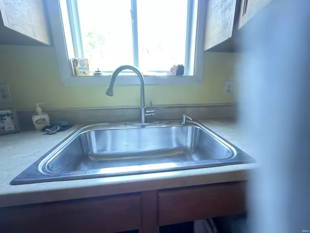 $134,300 | 323 East 1st Street, Fairmount, IN 46928