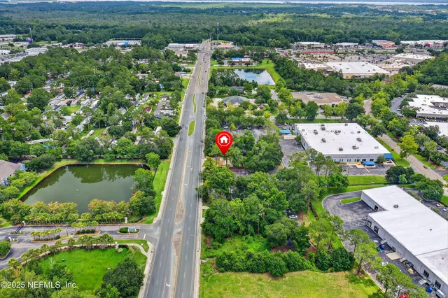 $250,000 | 6346 Collins Road, Jacksonville, FL 32244