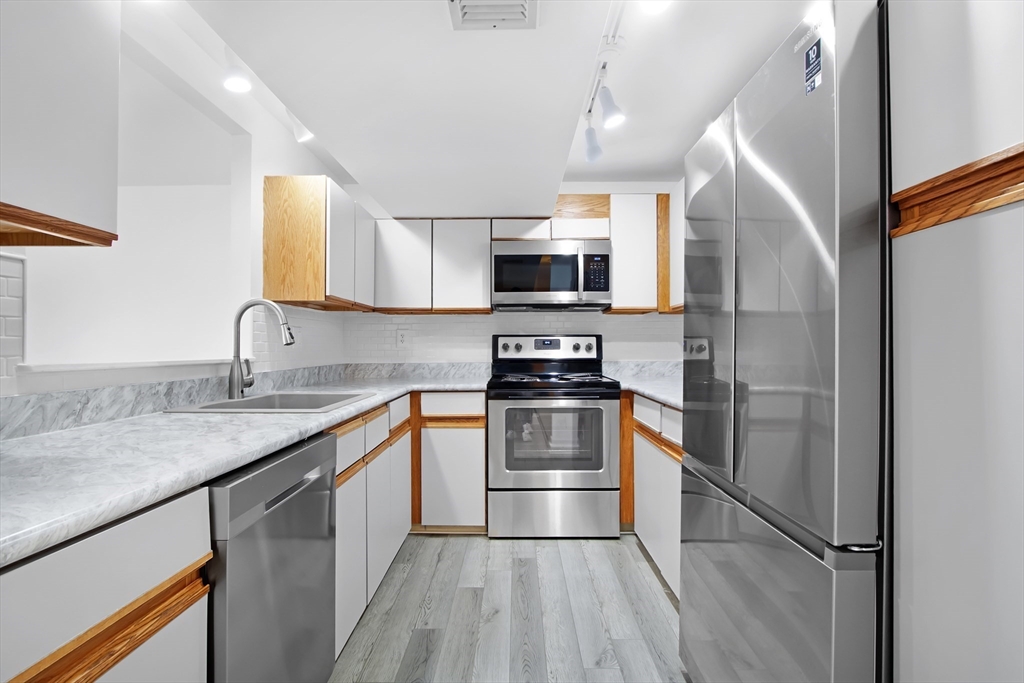 45 Main Street, Unit 217 Wareham, MA 02571 - Photo 17 of 34