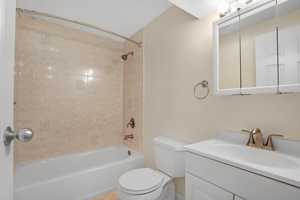 45 Main Street, Unit 217 Wareham, MA 02571 - Photo 21 of 34