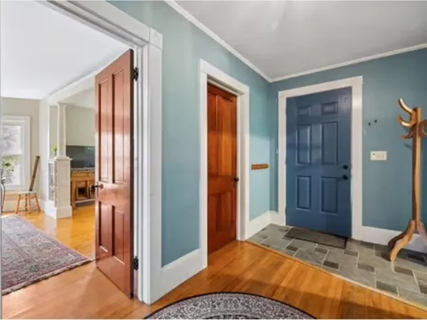 $399,900 | 332 Main Street, Shoreham, VT 05770