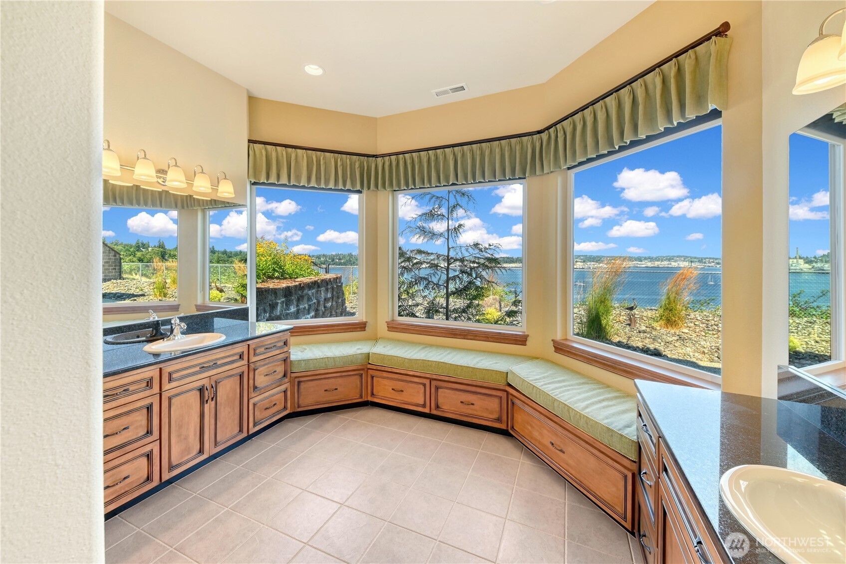 254 Caseco Lane Port Orchard, WA 98366 - Photo 21 of 28 a large white kitchen with a large window