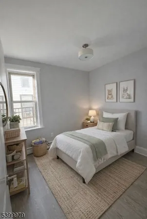 $1,896 | 215 Delaware Street, Unit 6, Elizabeth Port, NJ 07206