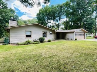 4262 Davison Road Lapeer, MI 48446 - Photo 1 of 55