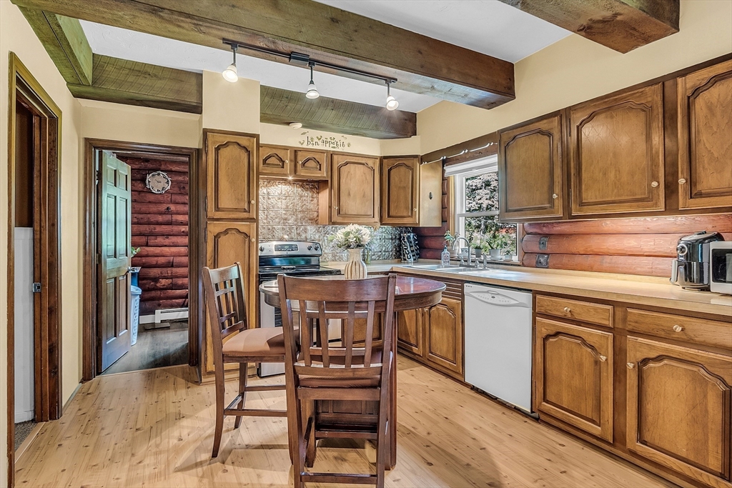 90 Intervale Road Gardner, MA 01440 - Photo 11 of 42 Gallery Image 11