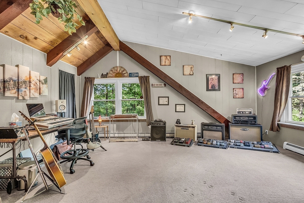 90 Intervale Road Gardner, MA 01440 - Photo 19 of 42 Gallery Image 19