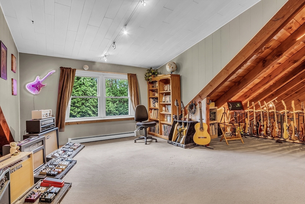 90 Intervale Road Gardner, MA 01440 - Photo 21 of 42 Gallery Image 21