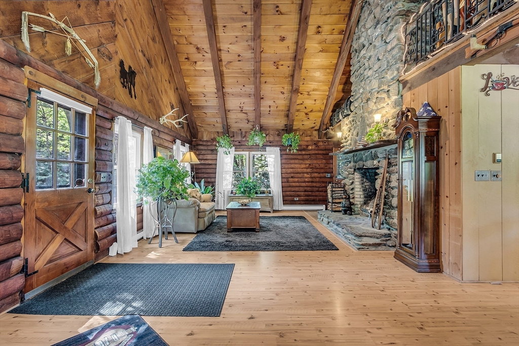 90 Intervale Road Gardner, MA 01440 - Photo 4 of 42 Gallery Image 4
