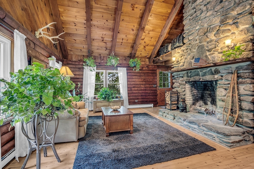 90 Intervale Road Gardner, MA 01440 - Photo 5 of 42 Gallery Image 5