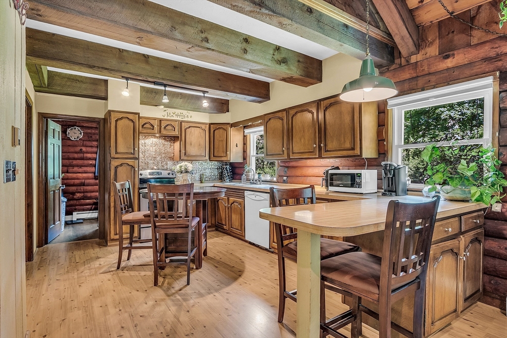 90 Intervale Road Gardner, MA 01440 - Photo 10 of 42 Gallery Image 10