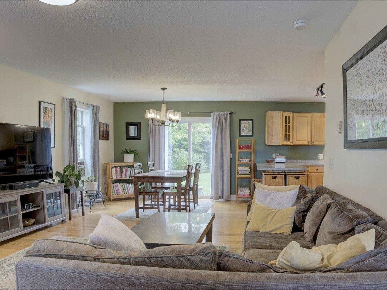 51 Village View Road Fairfax, VT 05454 - Photo 9 of 40